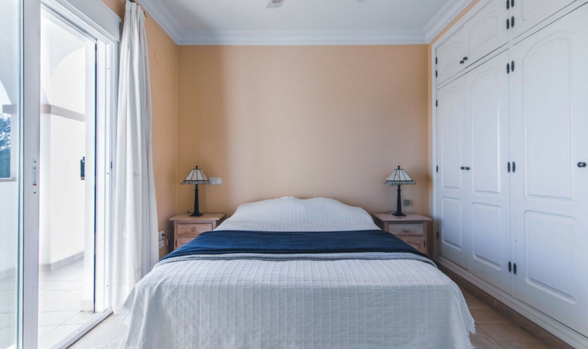 Resale - House -
Frigiliana