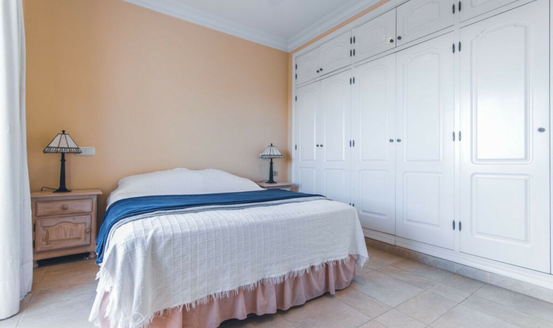 Resale - House -
Frigiliana