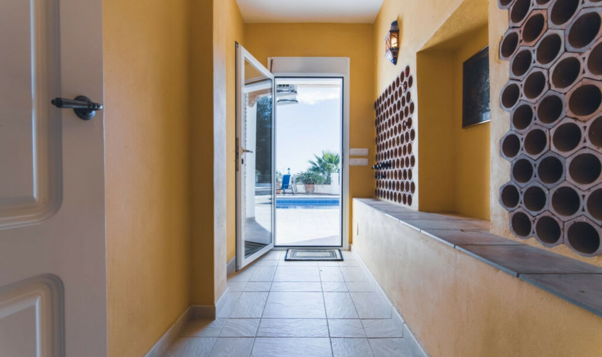 Resale - House -
Frigiliana