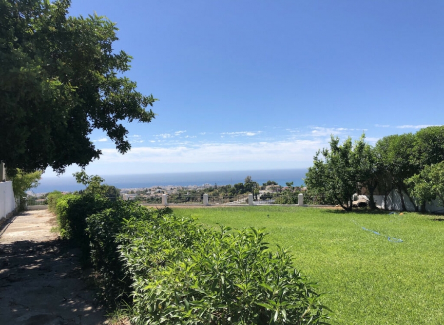 Resale - House -
Frigiliana