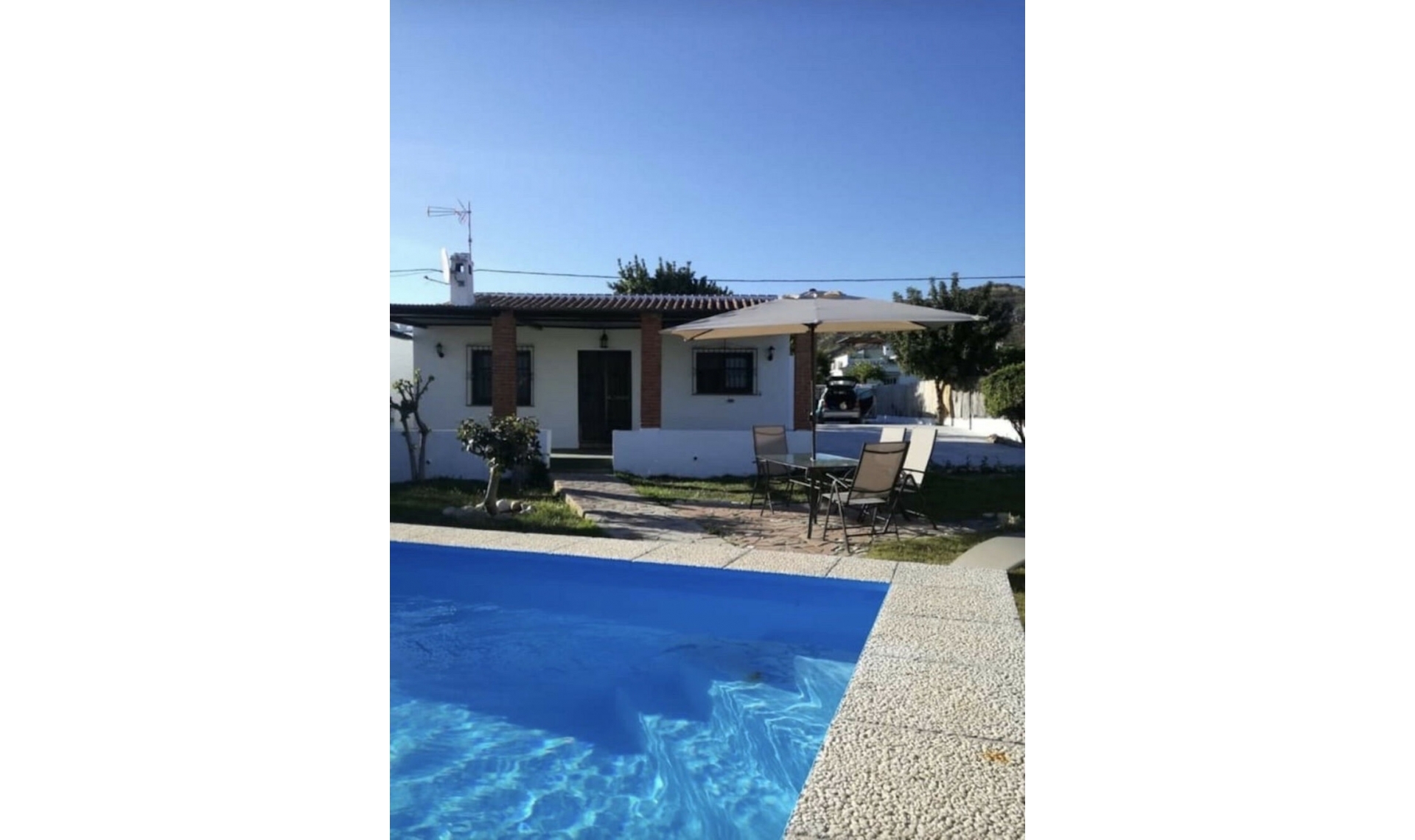 Resale - House -
Frigiliana
