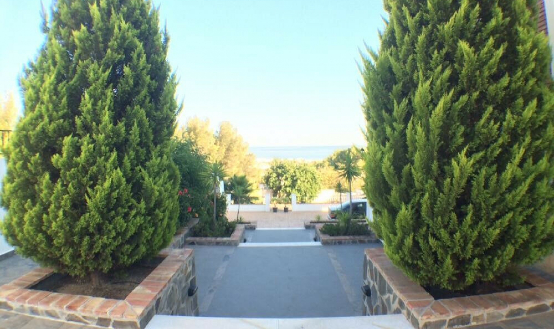Resale - House -
Frigiliana