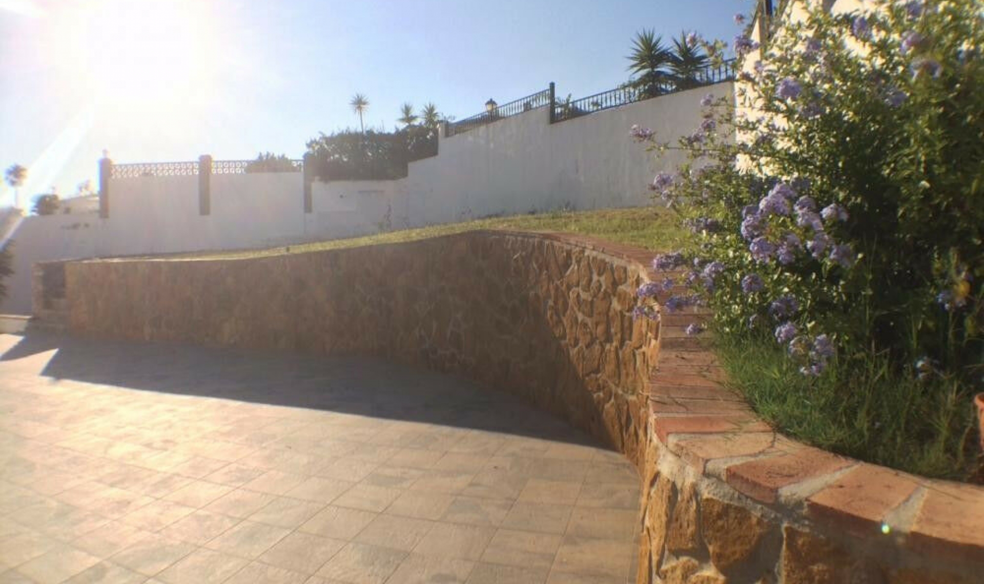 Resale - House -
Frigiliana
