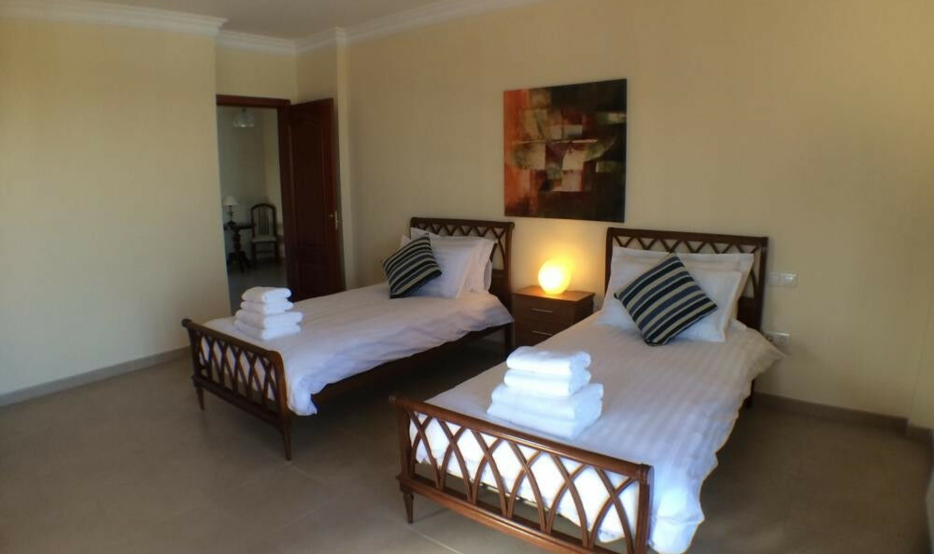 Resale - House -
Frigiliana