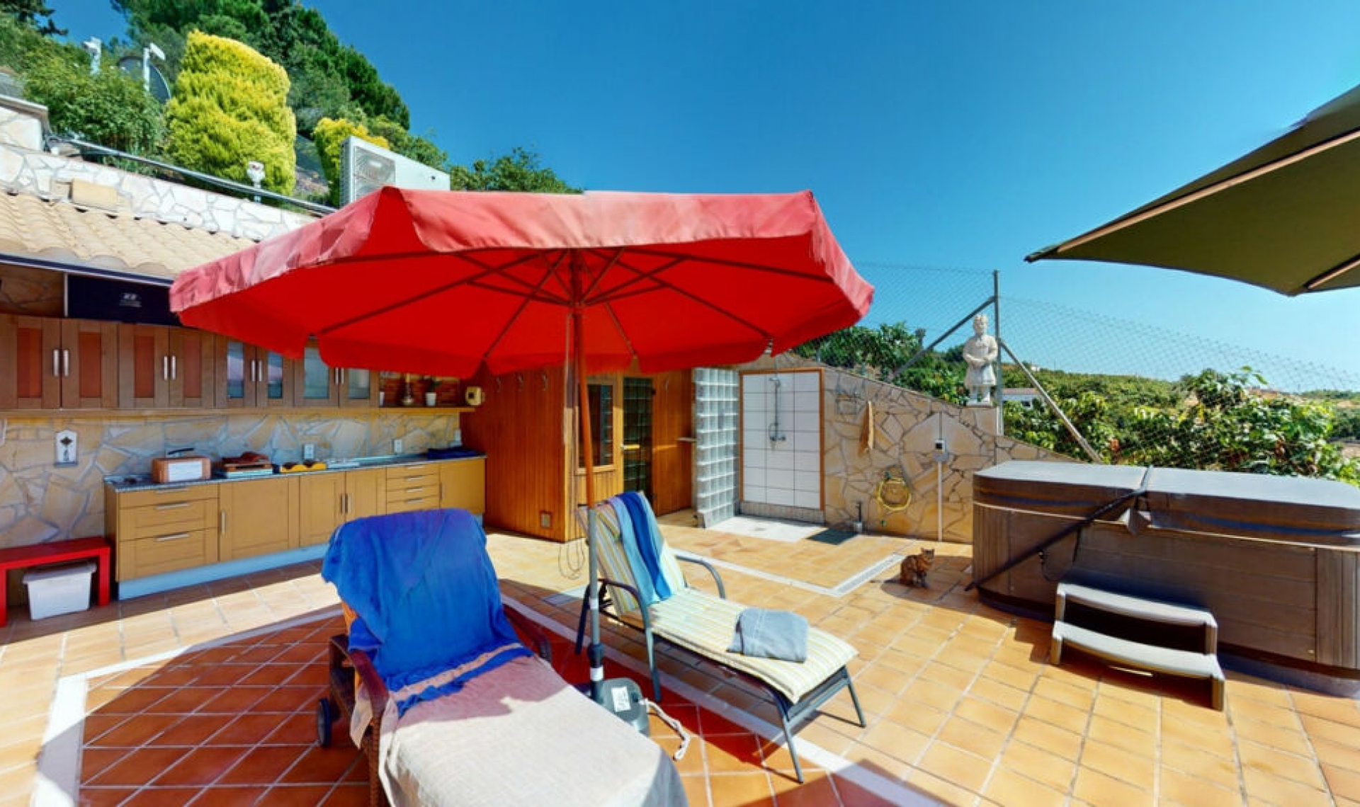 Resale - House -
Frigiliana