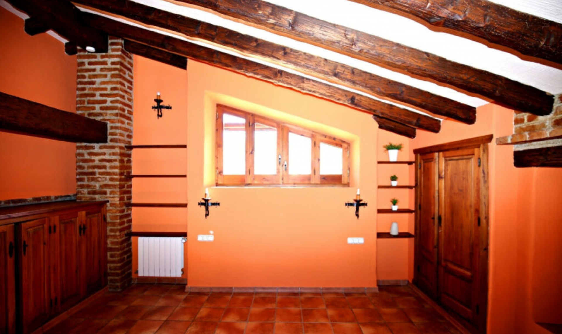 Resale - House -
Frigiliana
