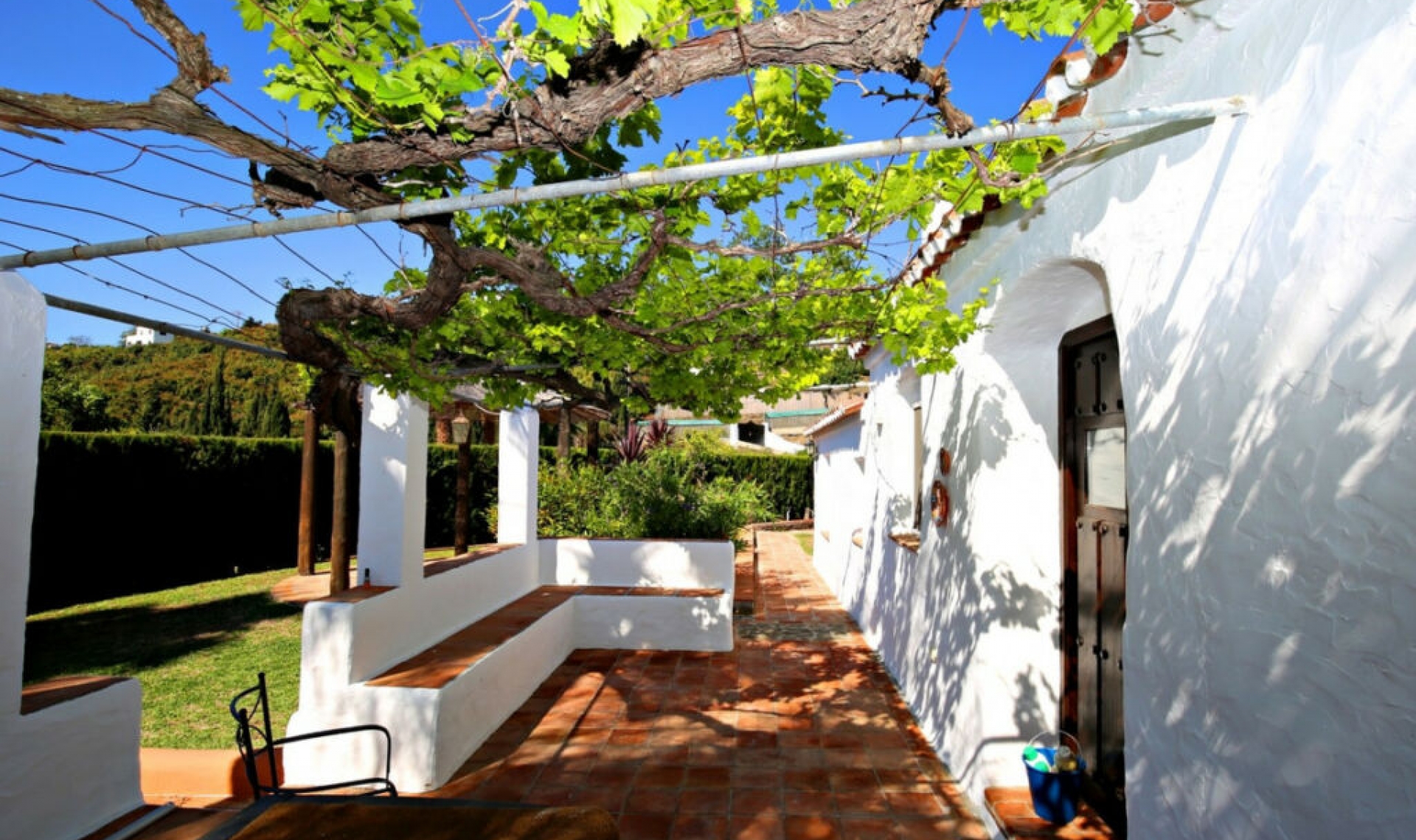Resale - House -
Frigiliana