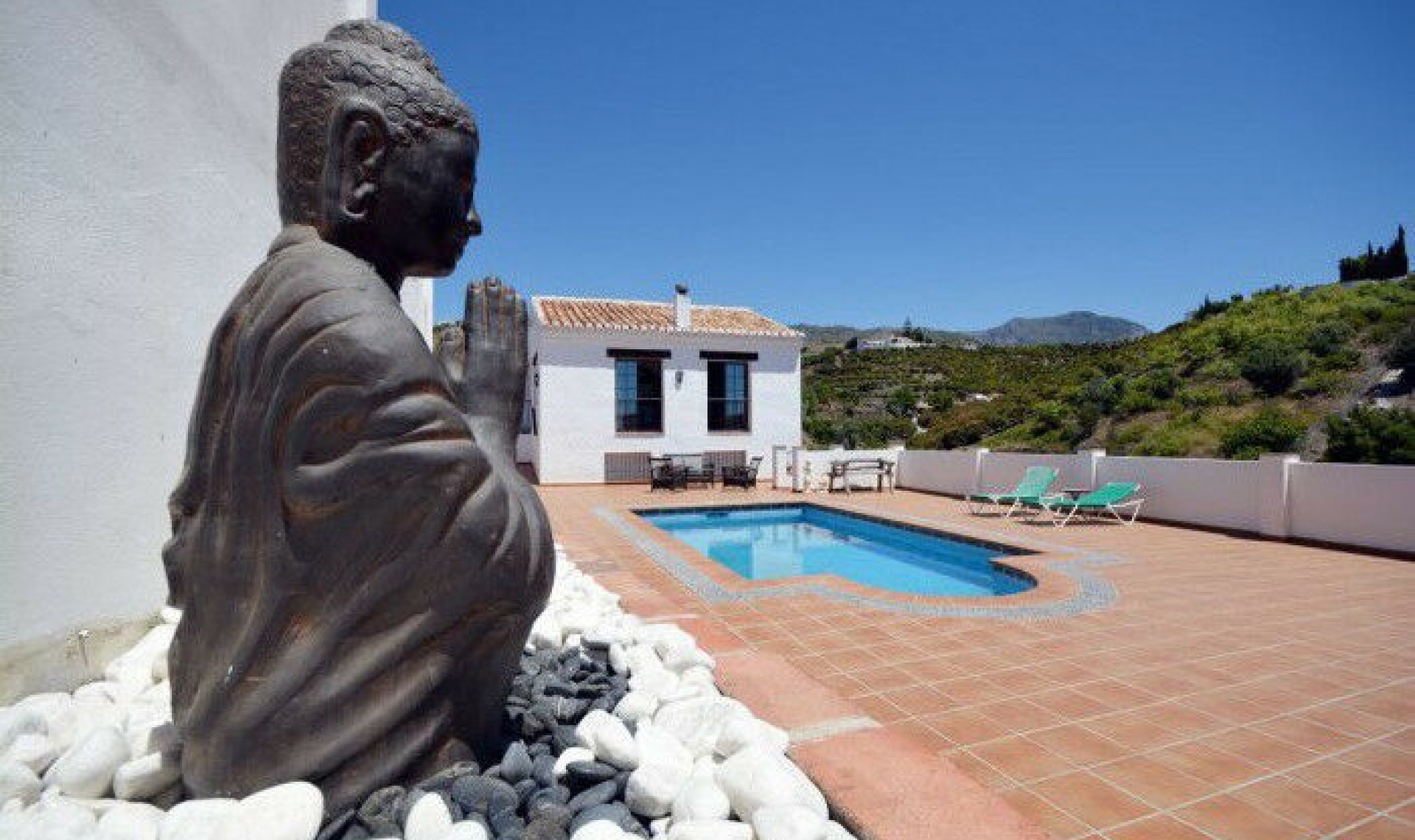 Resale - House -
Frigiliana