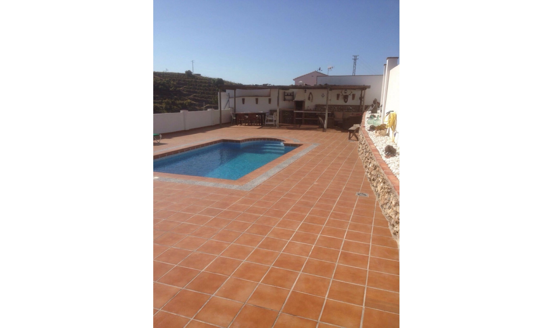 Resale - House -
Frigiliana