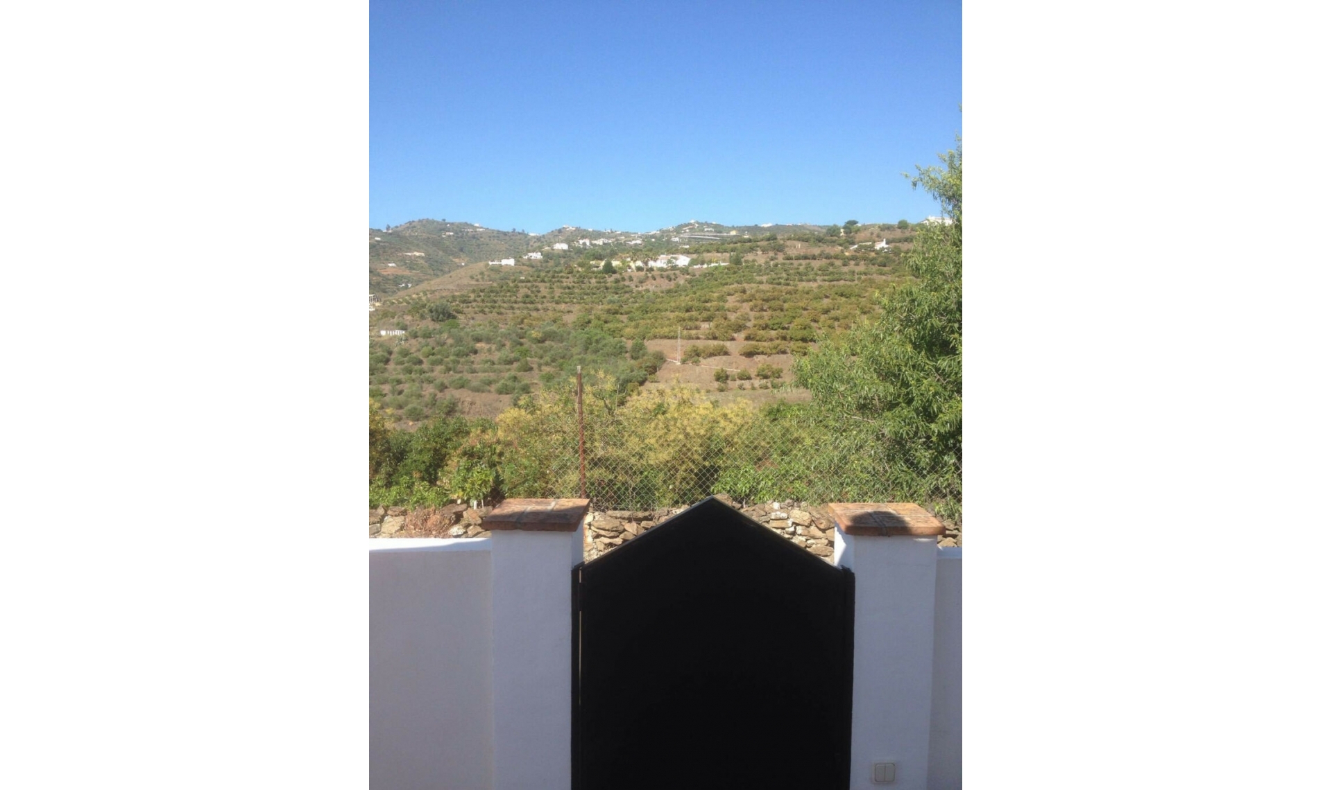 Resale - House -
Frigiliana