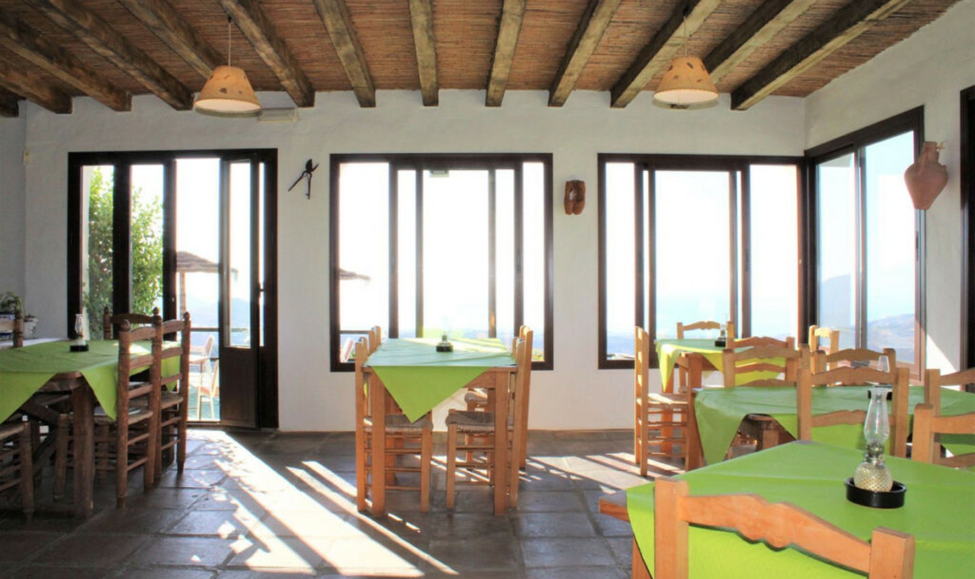 Resale - House -
Frigiliana