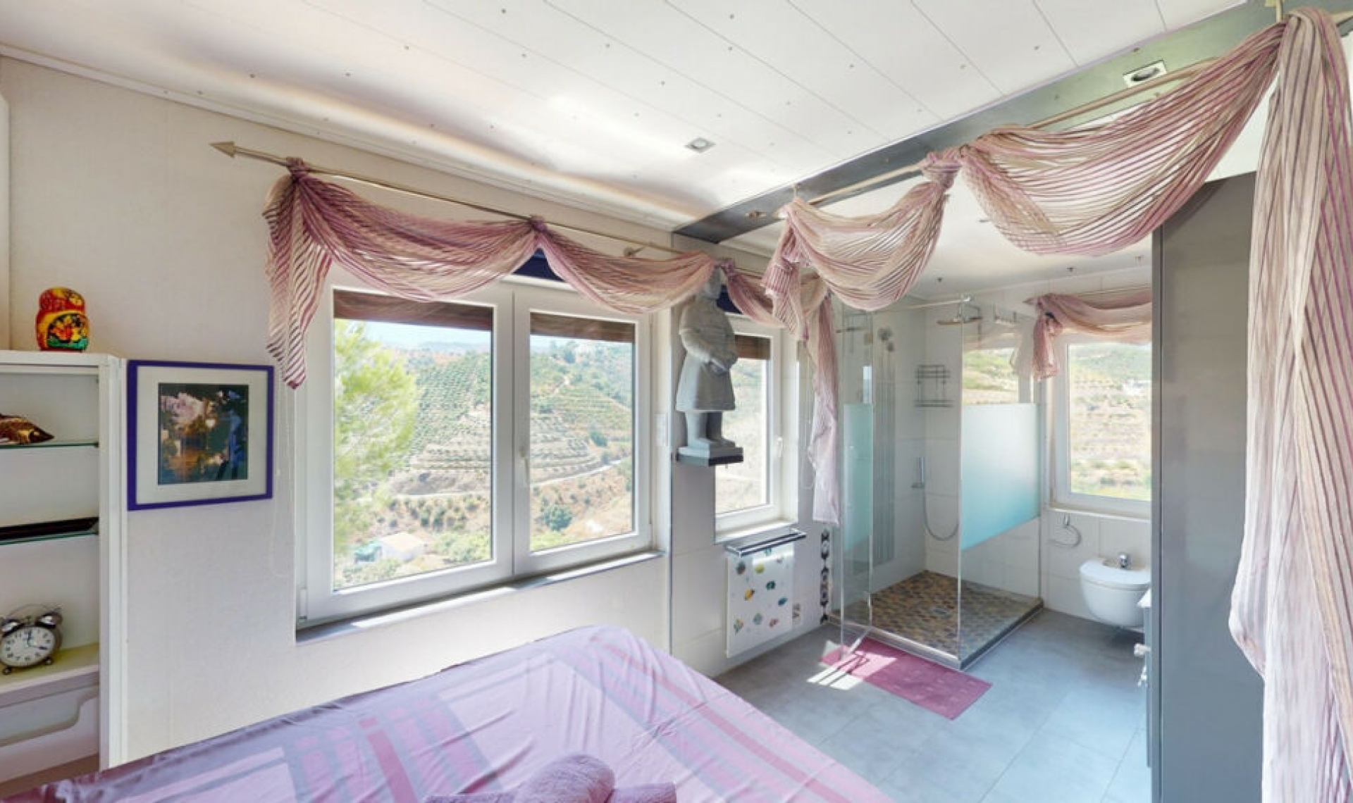 Resale - House -
Frigiliana