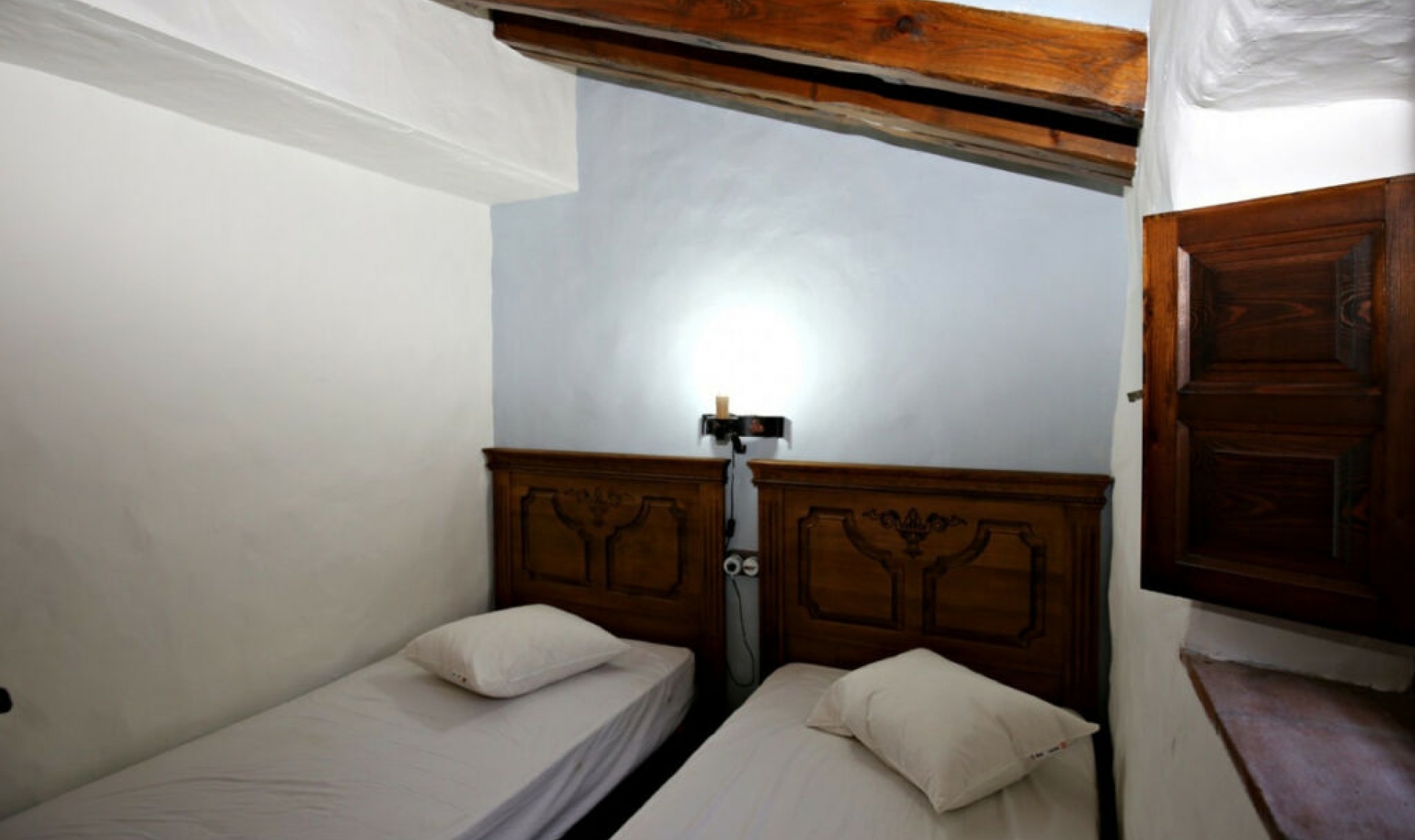 Resale - House -
Frigiliana