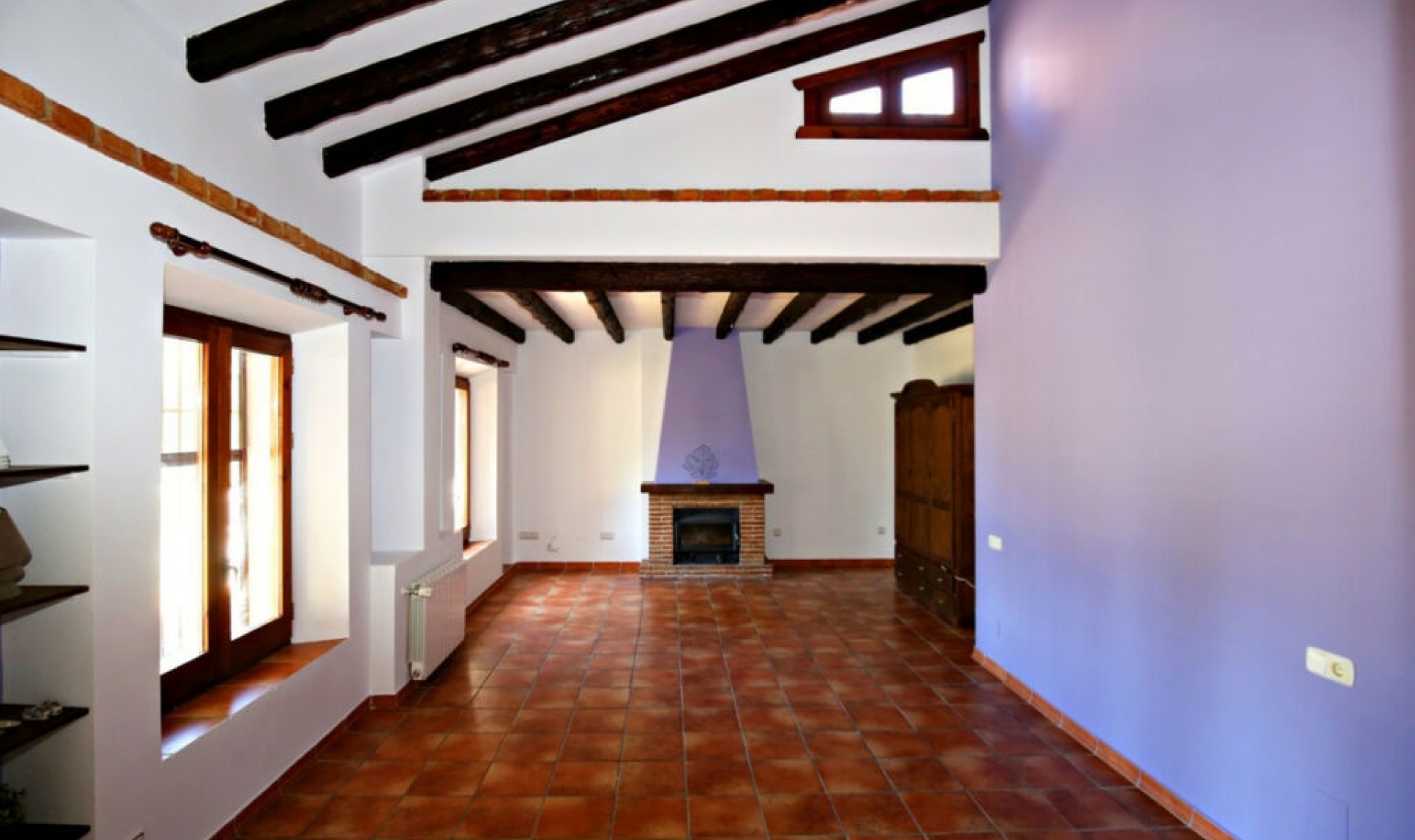 Resale - House -
Frigiliana
