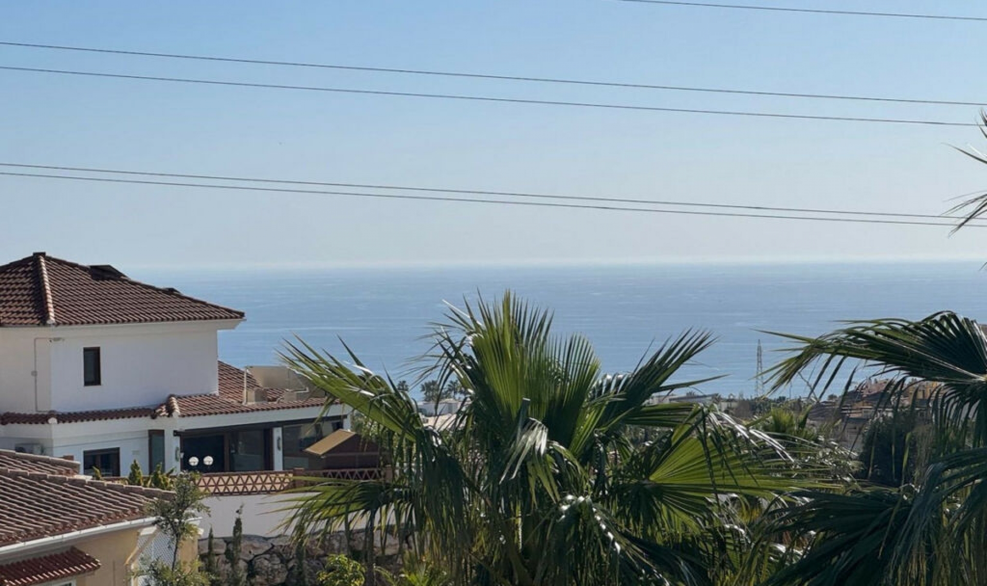 Resale - House -
Fuengirola