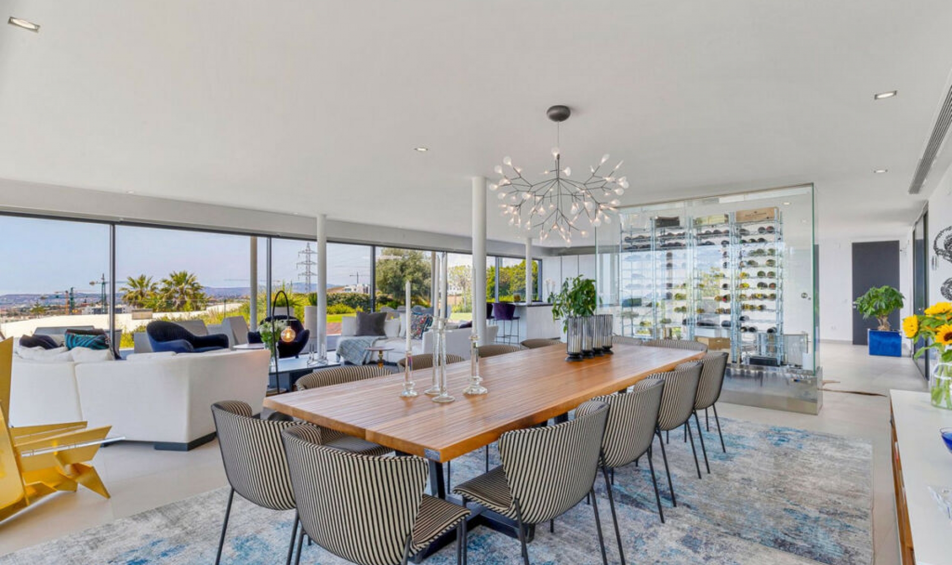 Resale - House -
Fuengirola