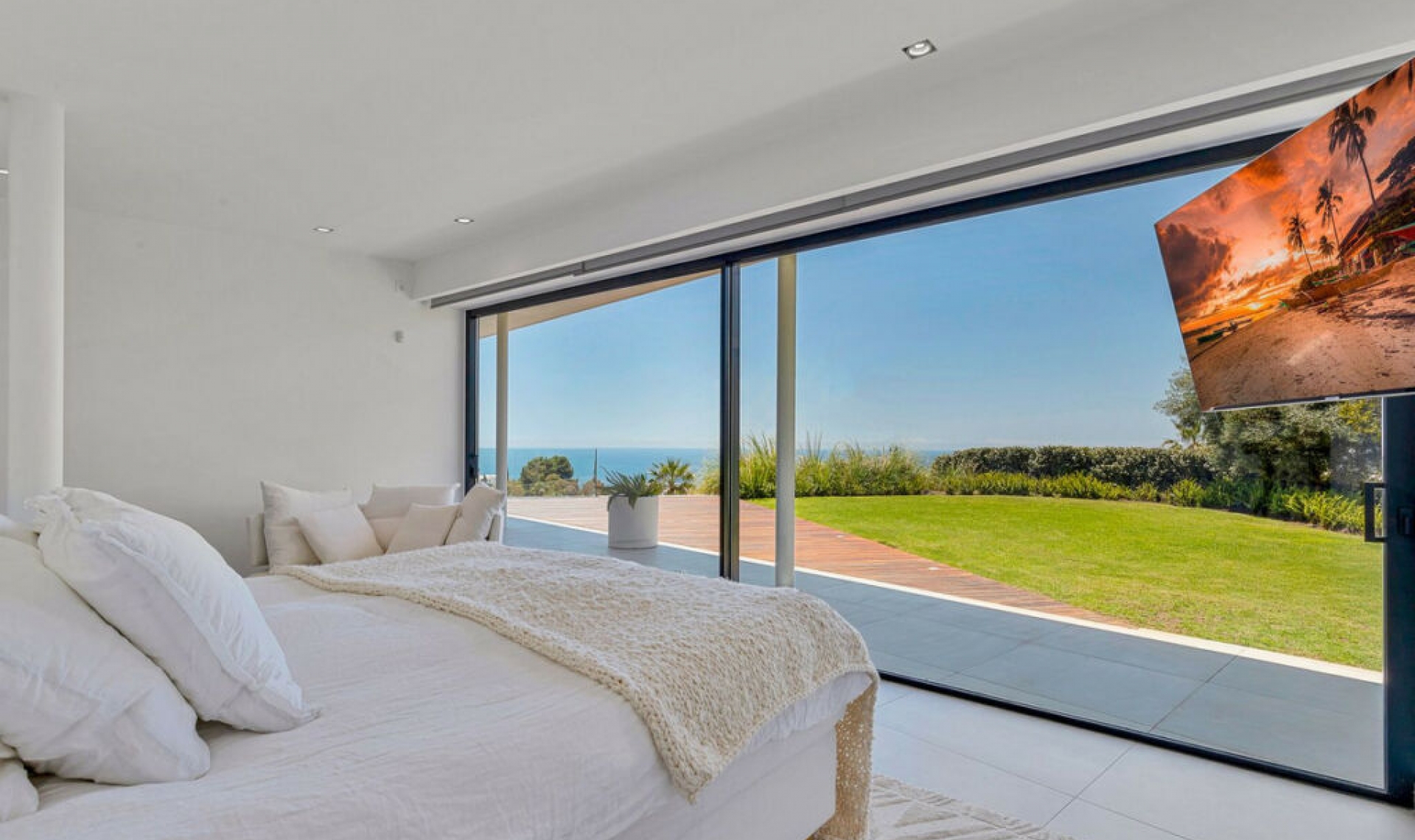 Resale - House -
Fuengirola