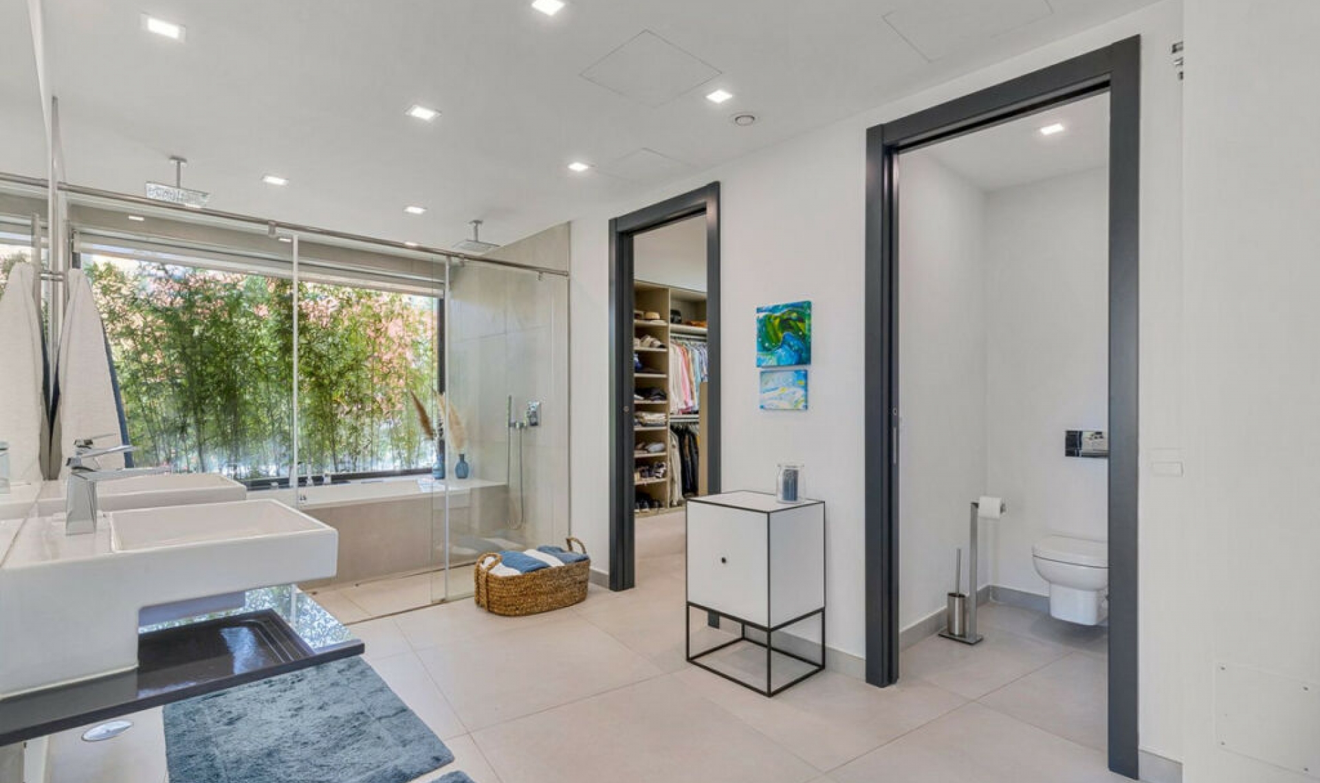 Resale - House -
Fuengirola