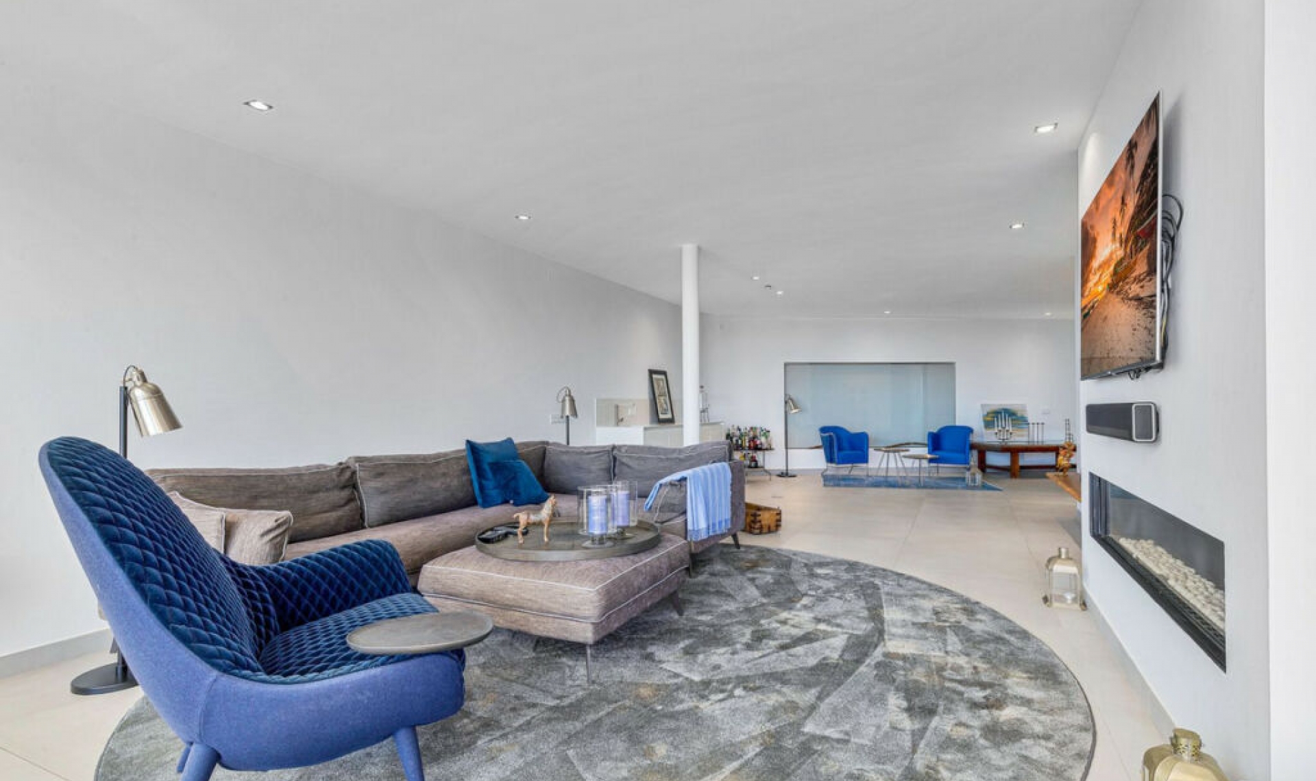 Resale - House -
Fuengirola