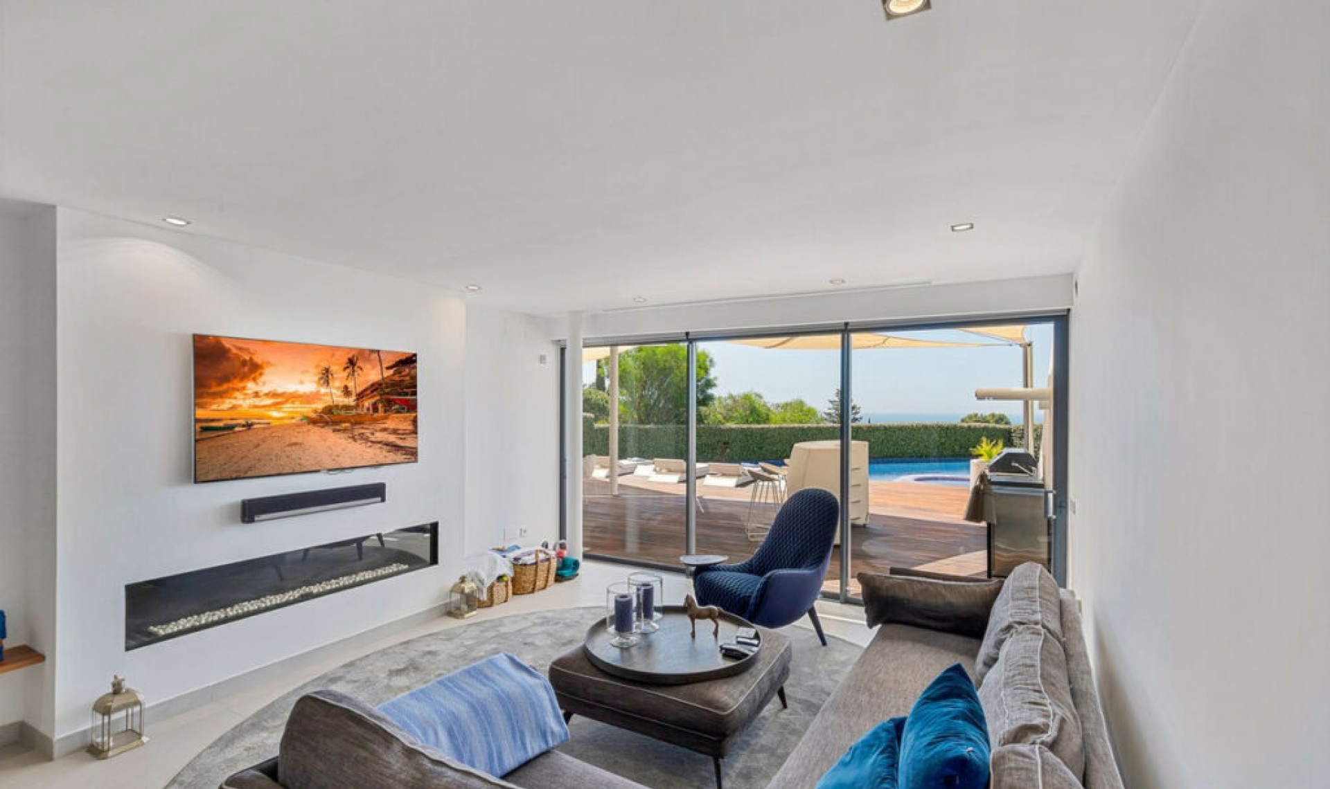 Resale - House -
Fuengirola