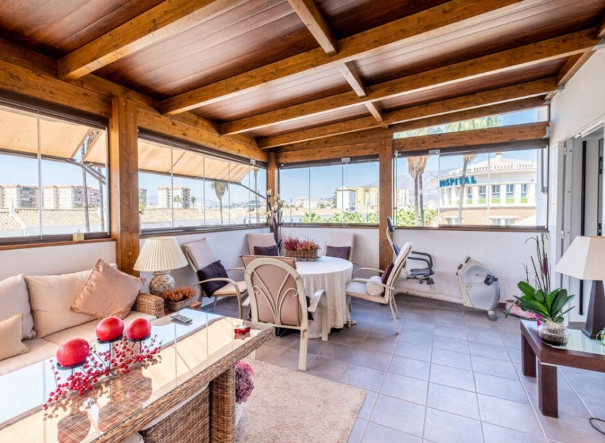 Resale - House -
Fuengirola