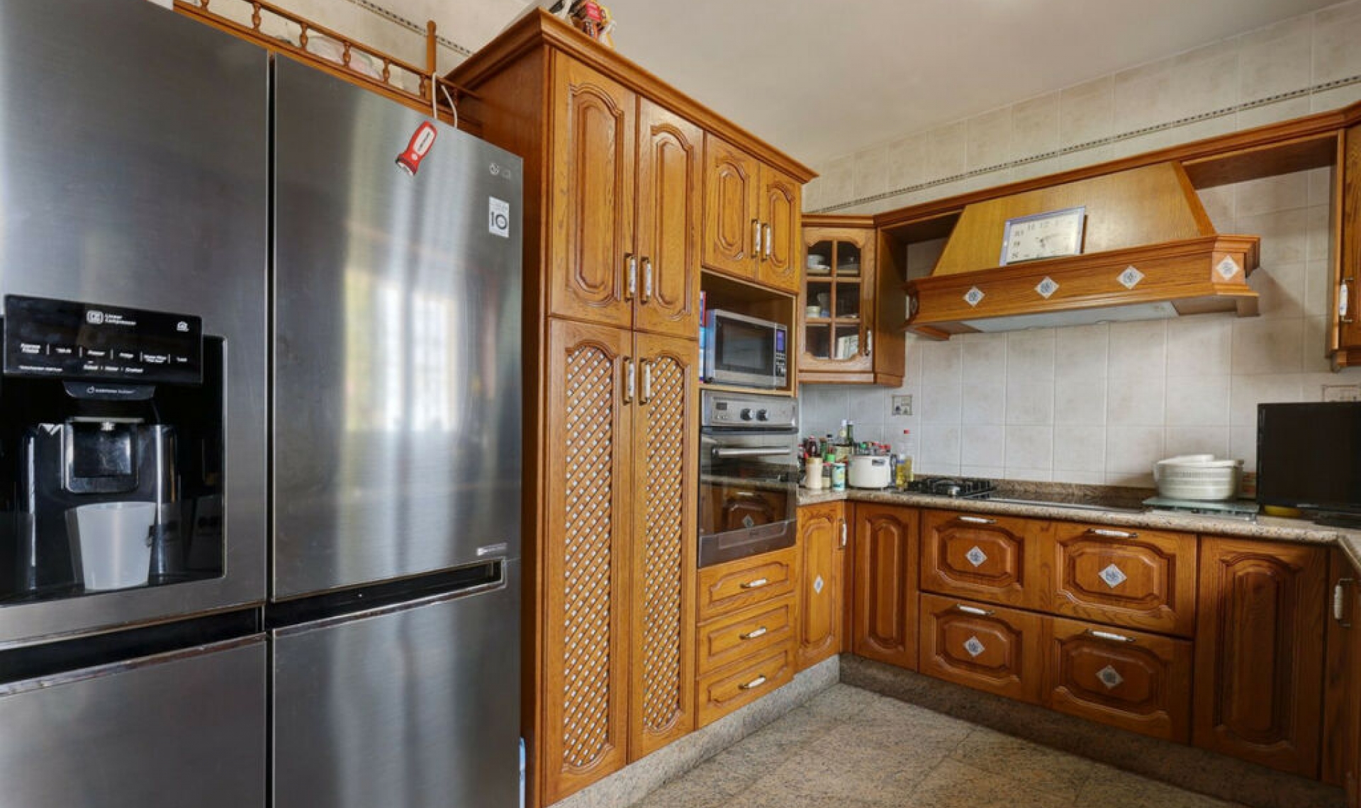 Resale - House -
Fuengirola