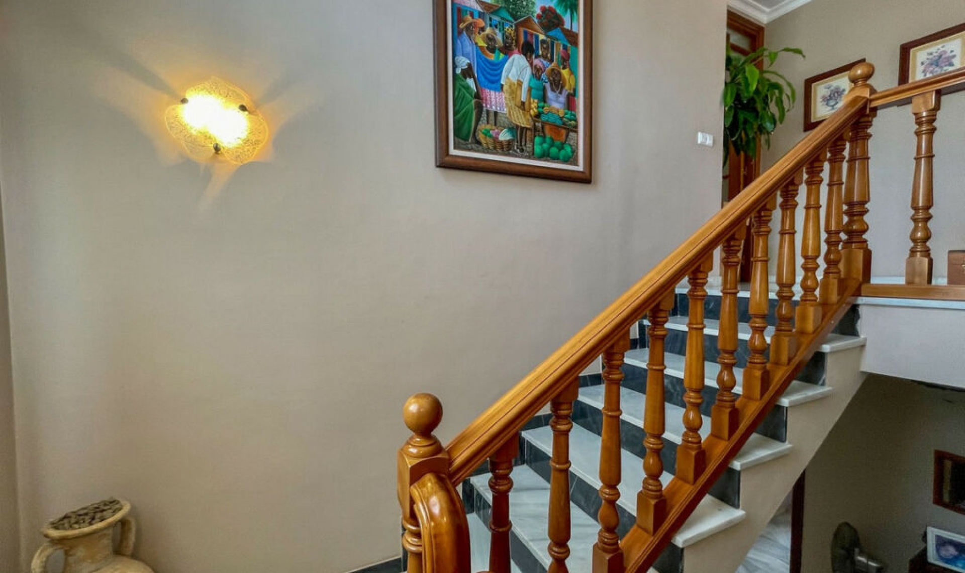 Resale - House -
Fuengirola