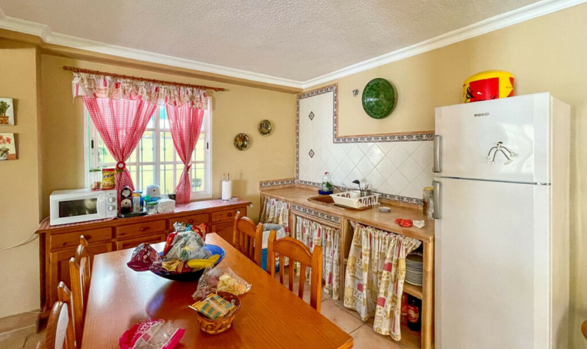 Resale - House -
Fuengirola