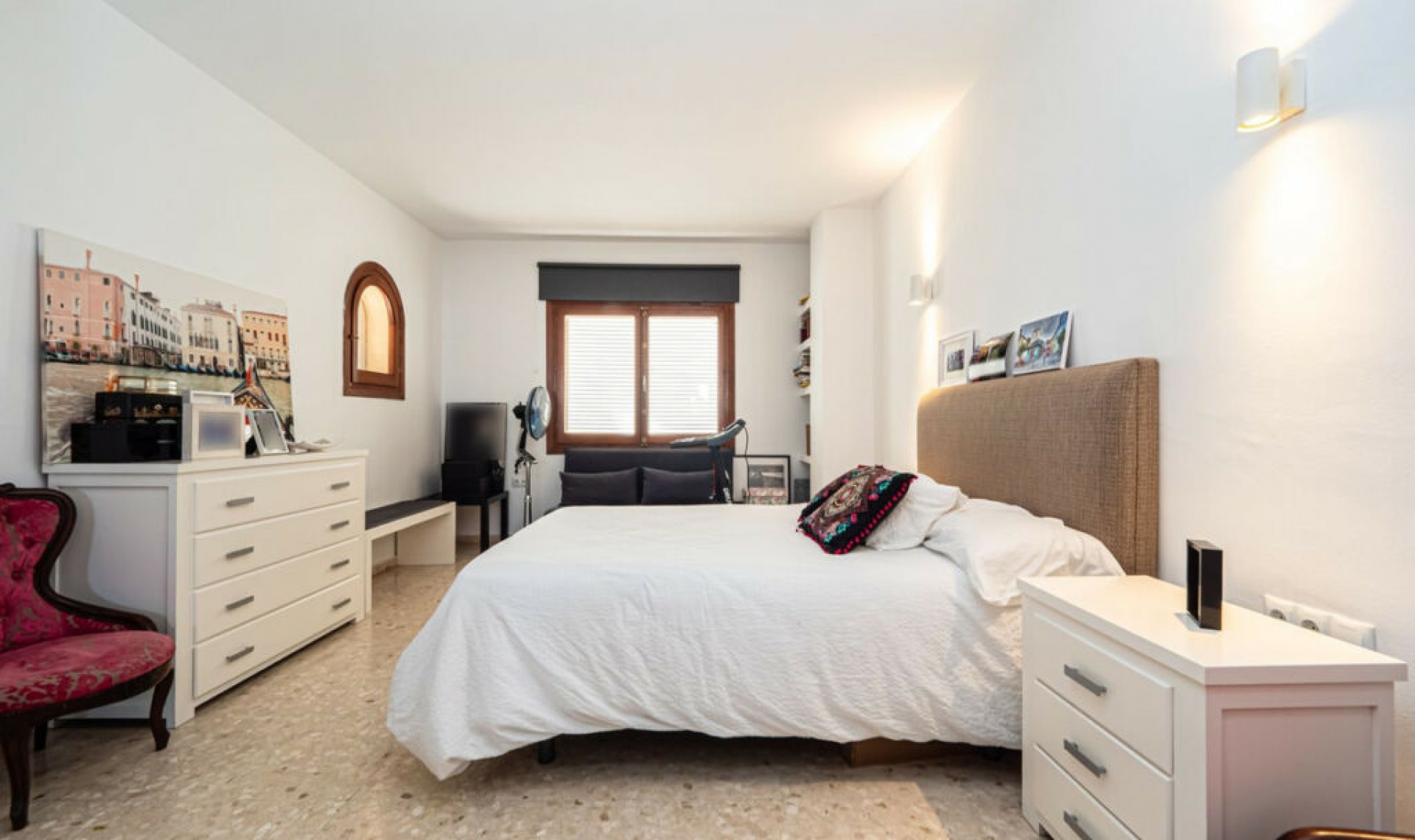 Resale - House -
Fuengirola