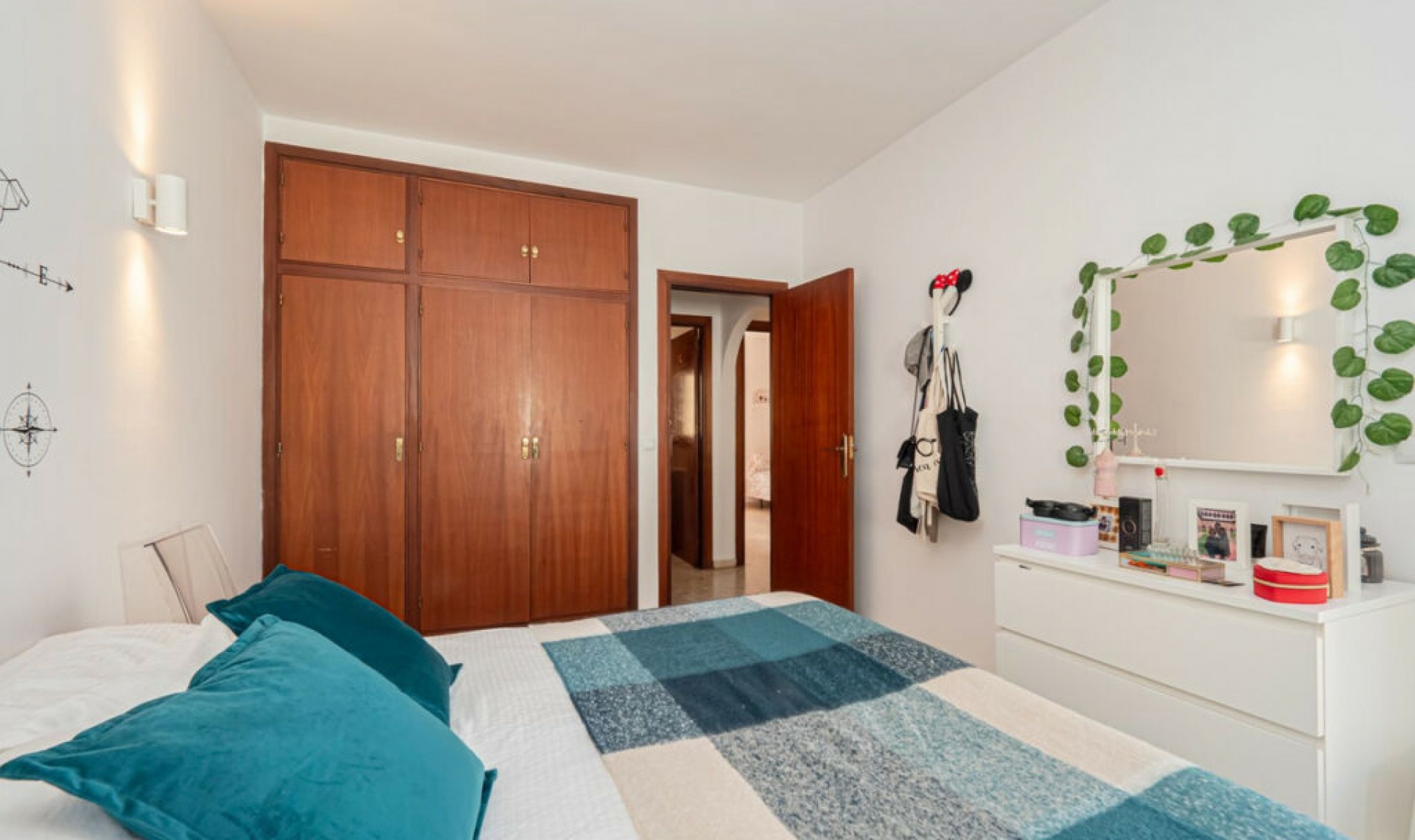 Resale - House -
Fuengirola