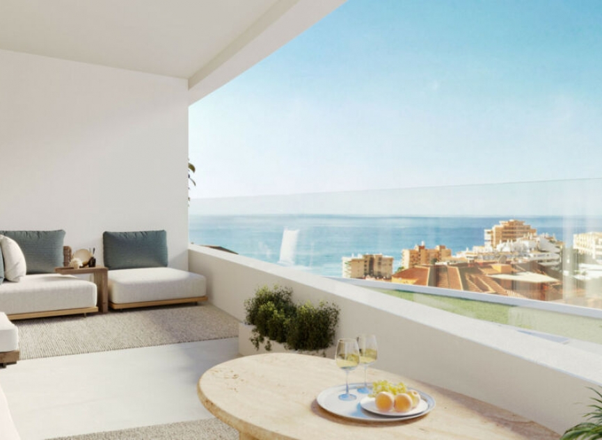 Resale - House -
Fuengirola