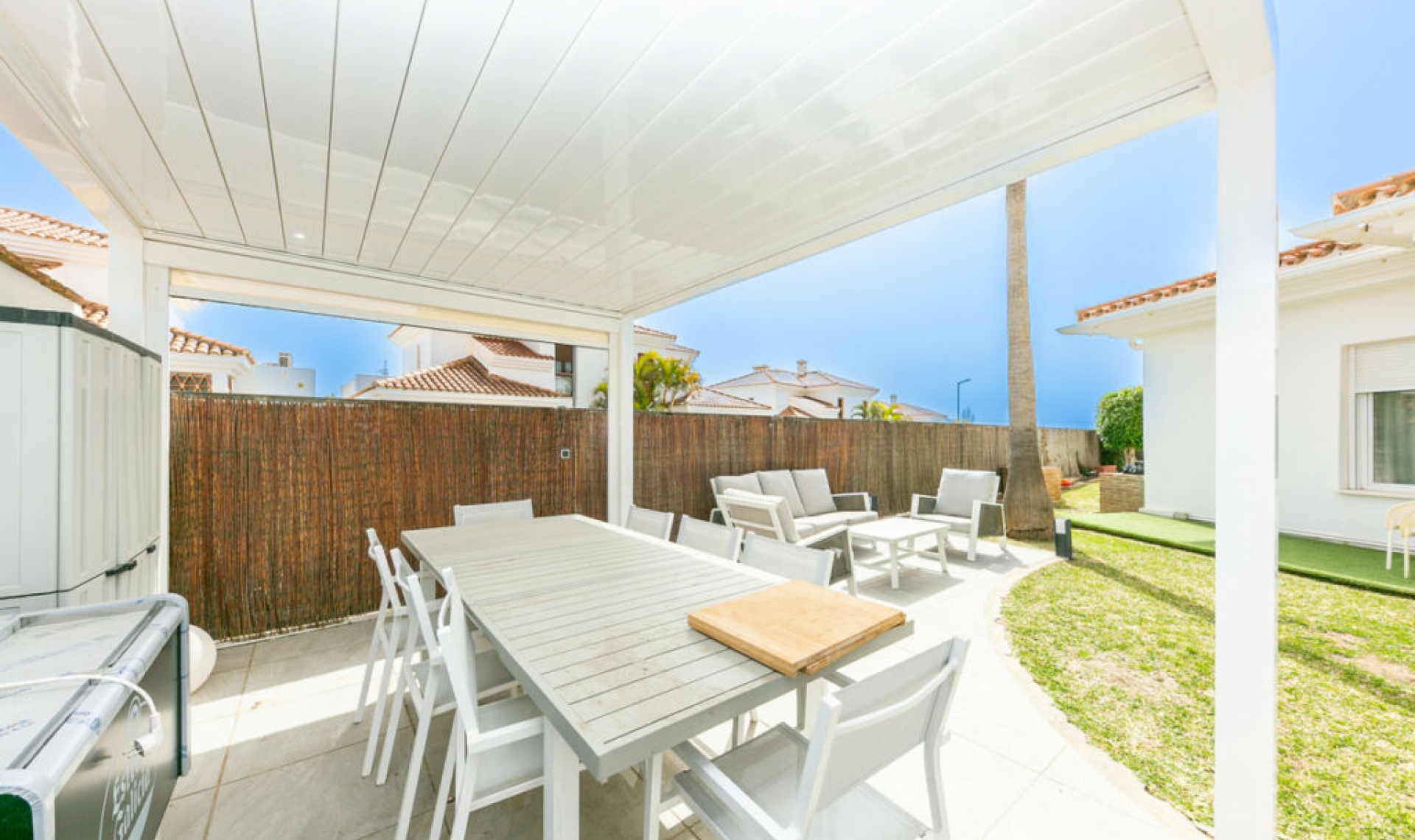 Resale - House -
Fuengirola