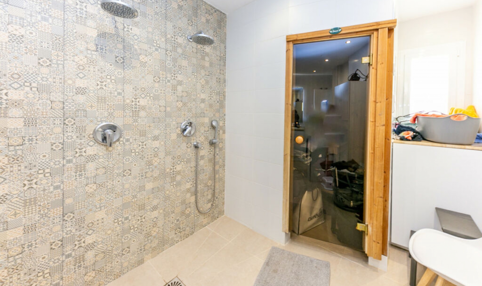 Resale - House -
Fuengirola