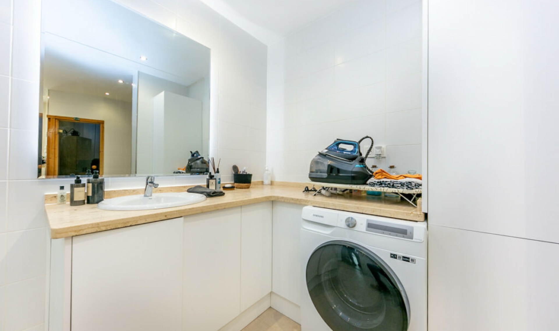 Resale - House -
Fuengirola