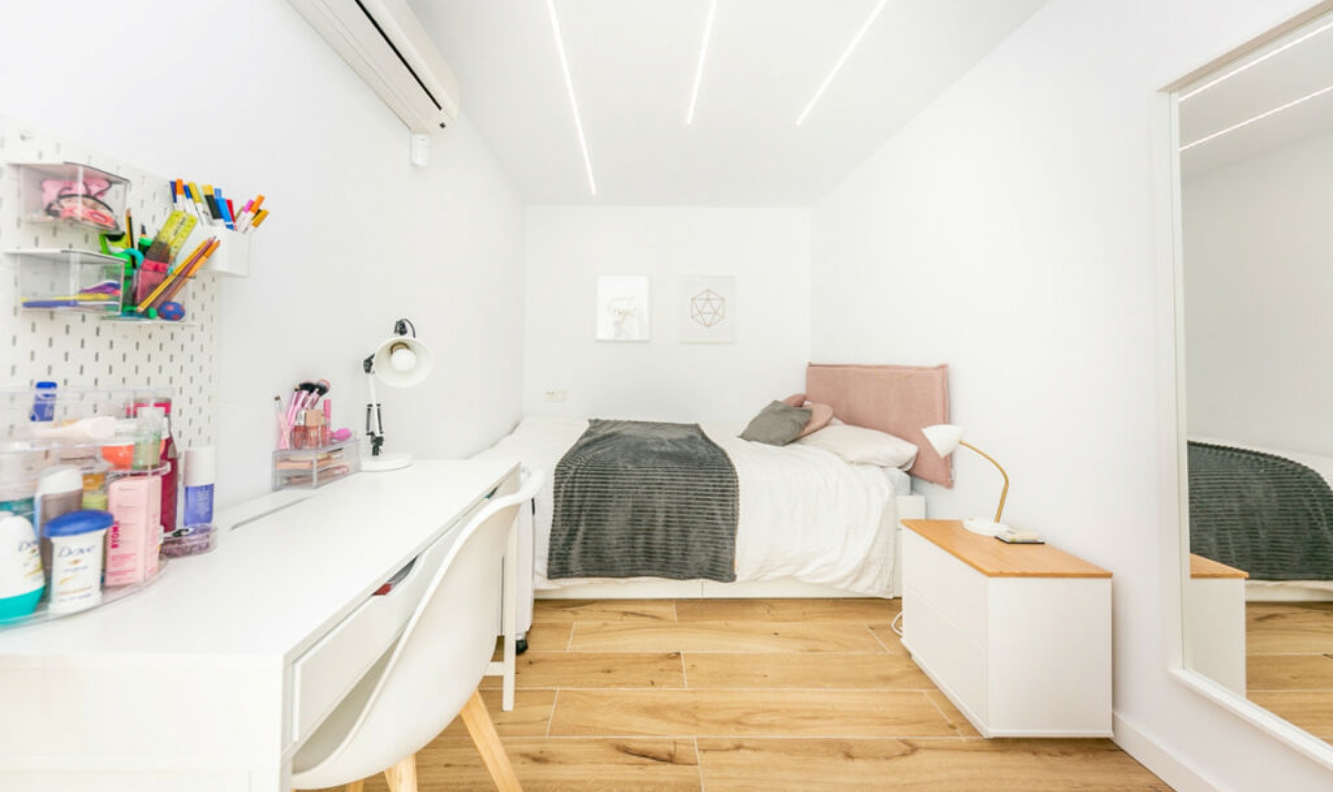 Resale - House -
Fuengirola