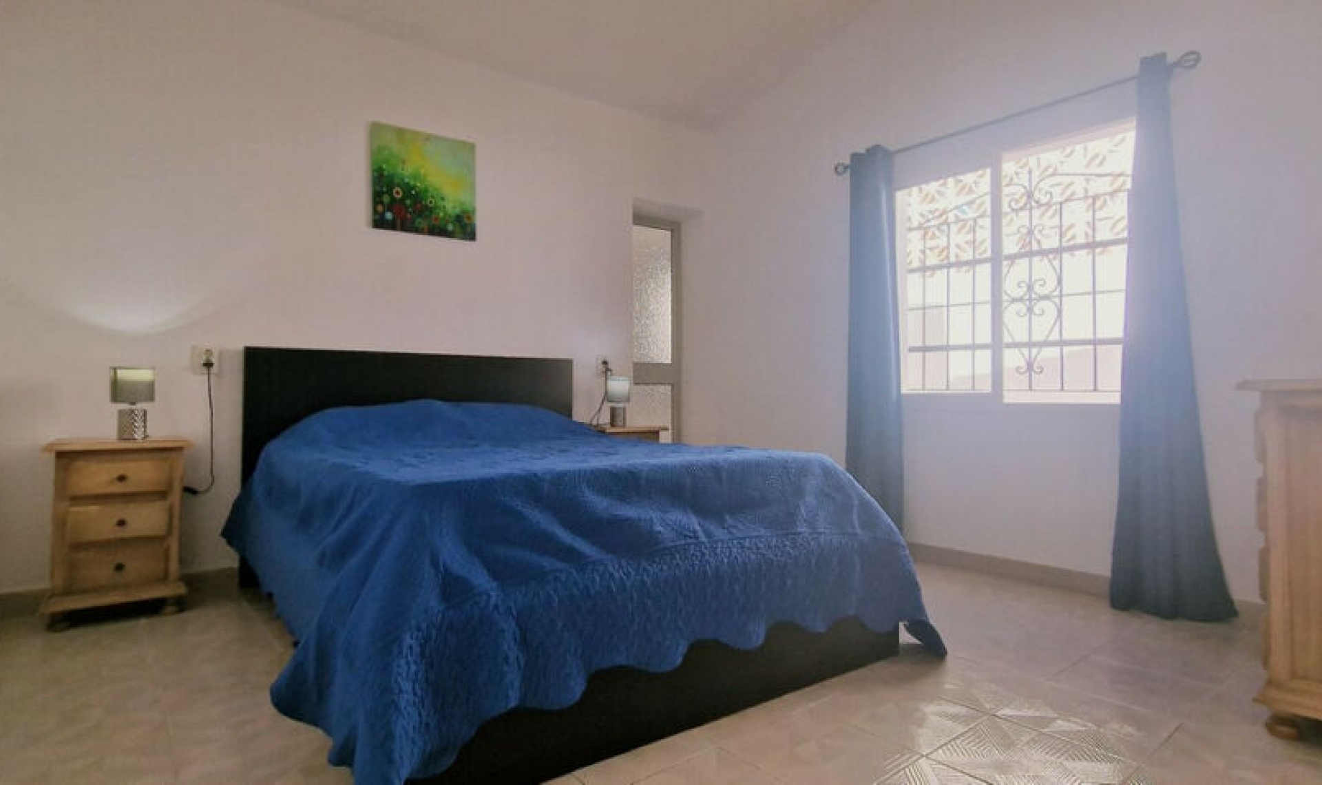 Resale - House -
Fuengirola