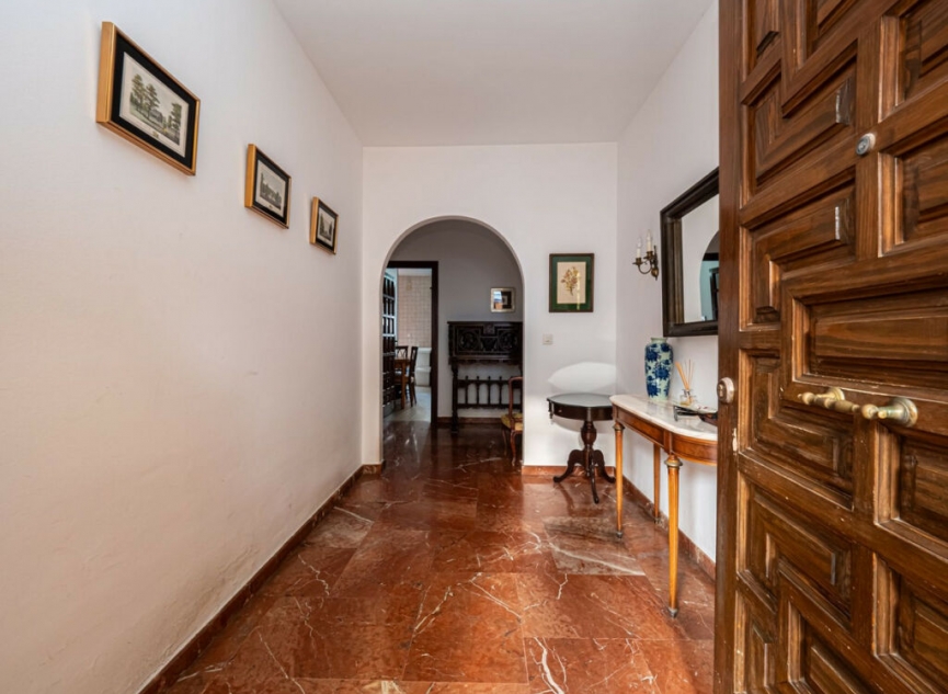 Resale - House -
Fuengirola