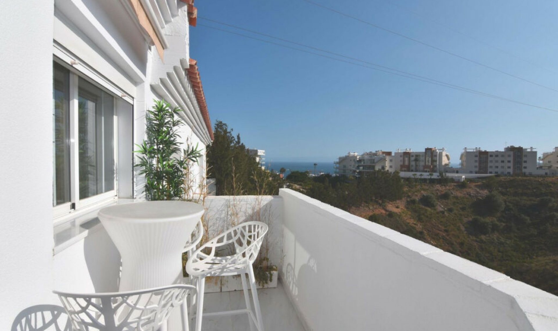 Resale - House -
Fuengirola