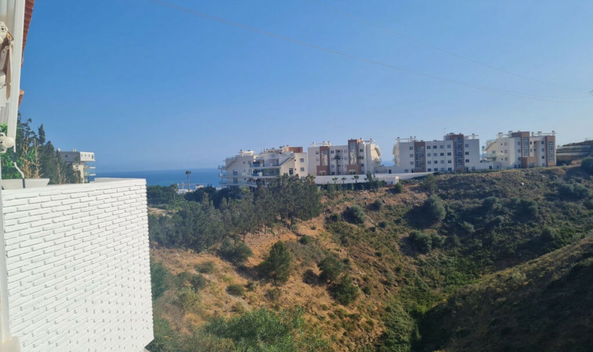 Resale - House -
Fuengirola