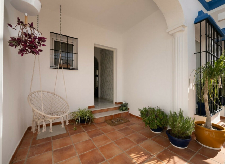 Resale - House -
Fuengirola
