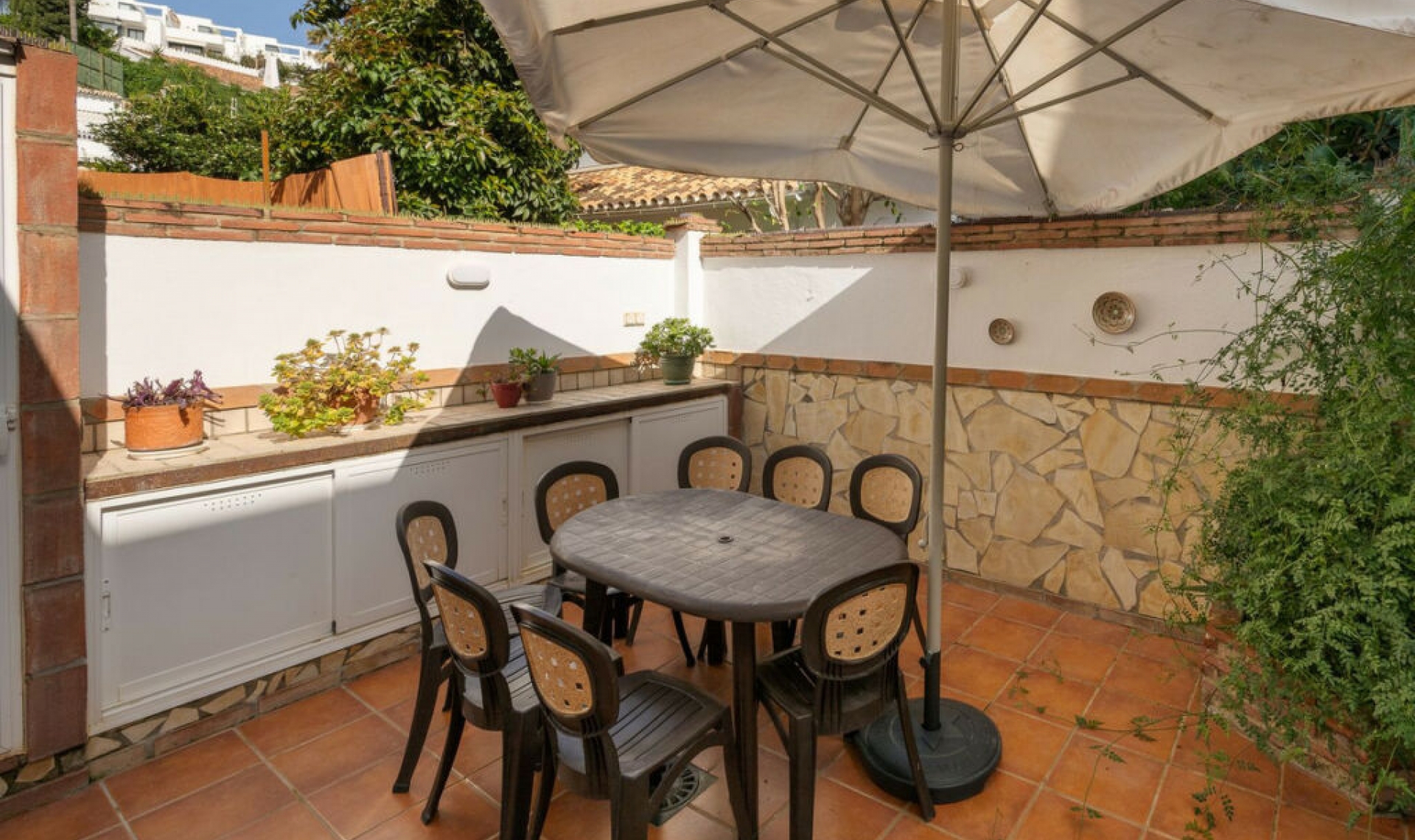 Resale - House -
Fuengirola