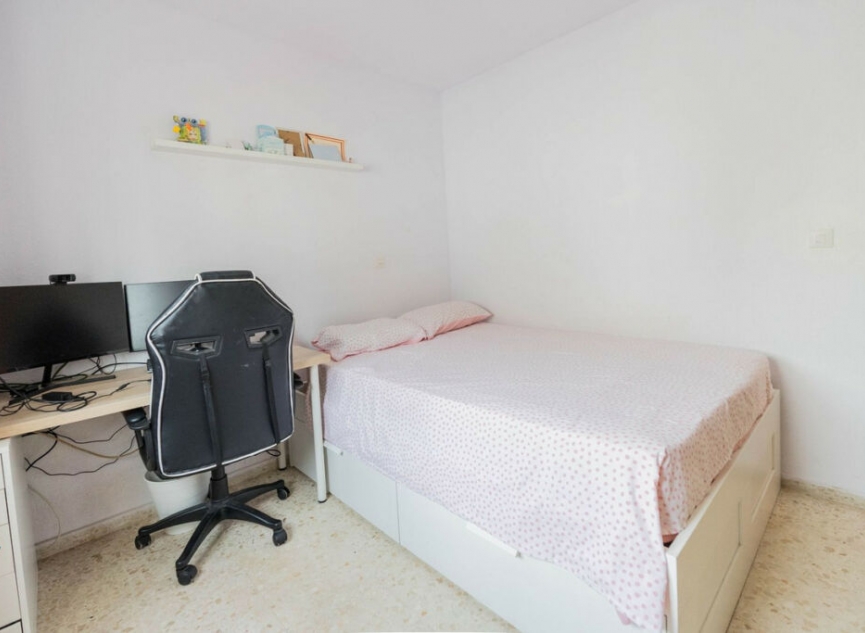 Resale - House -
Fuengirola