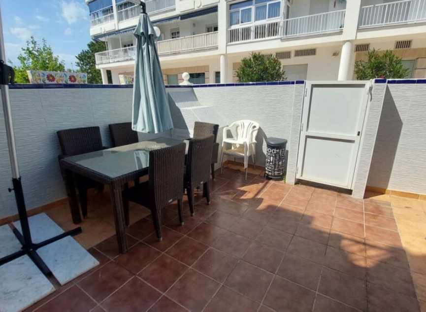 Resale - House -
Fuengirola
