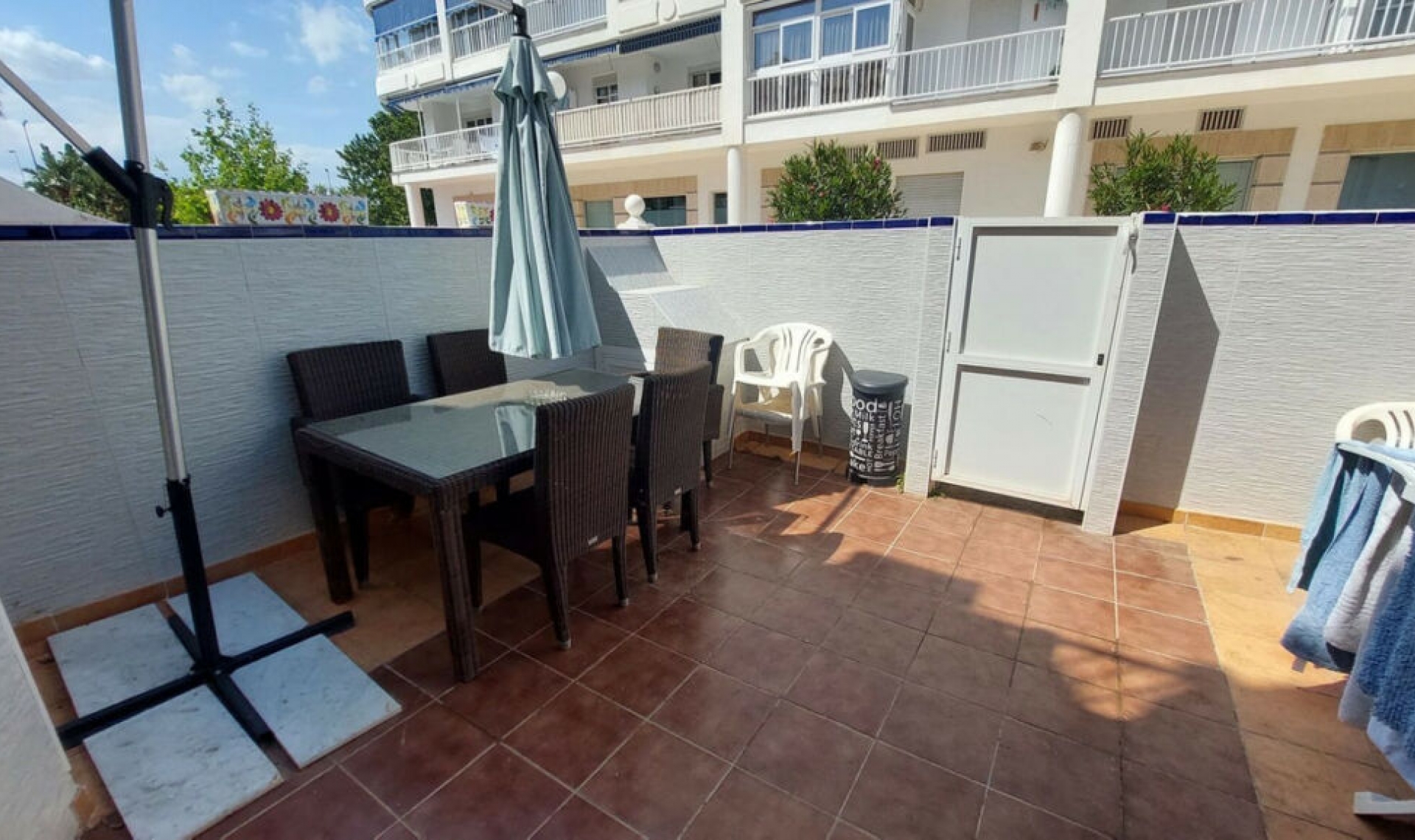 Resale - House -
Fuengirola