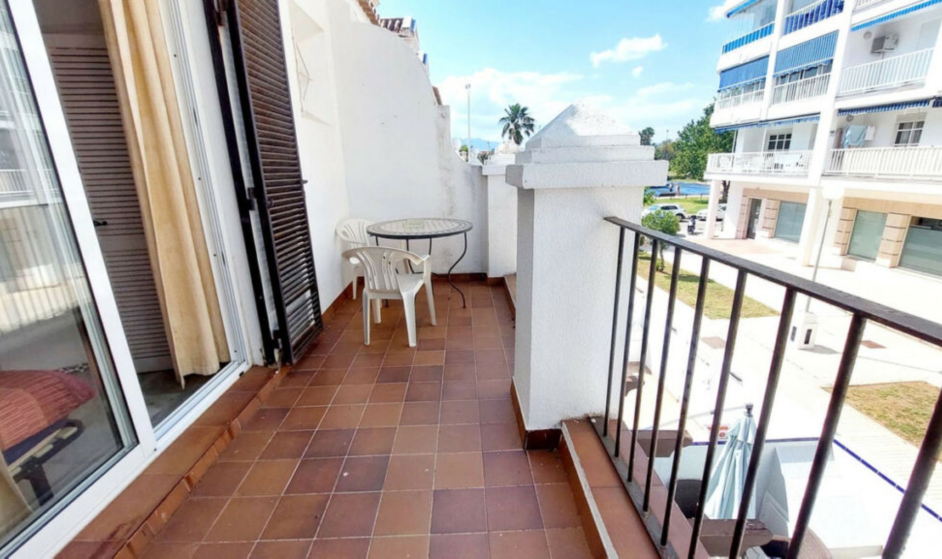 Resale - House -
Fuengirola