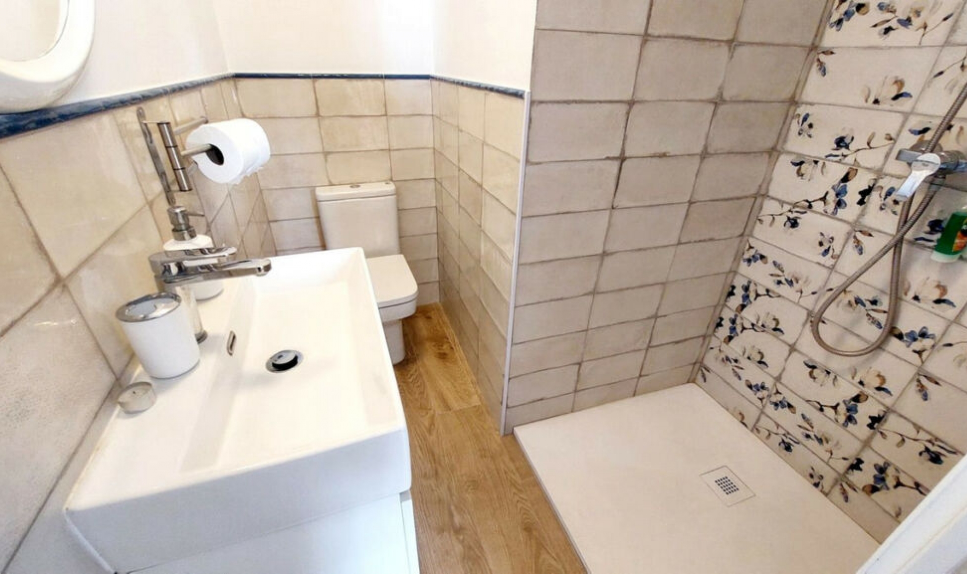 Resale - House -
Fuengirola