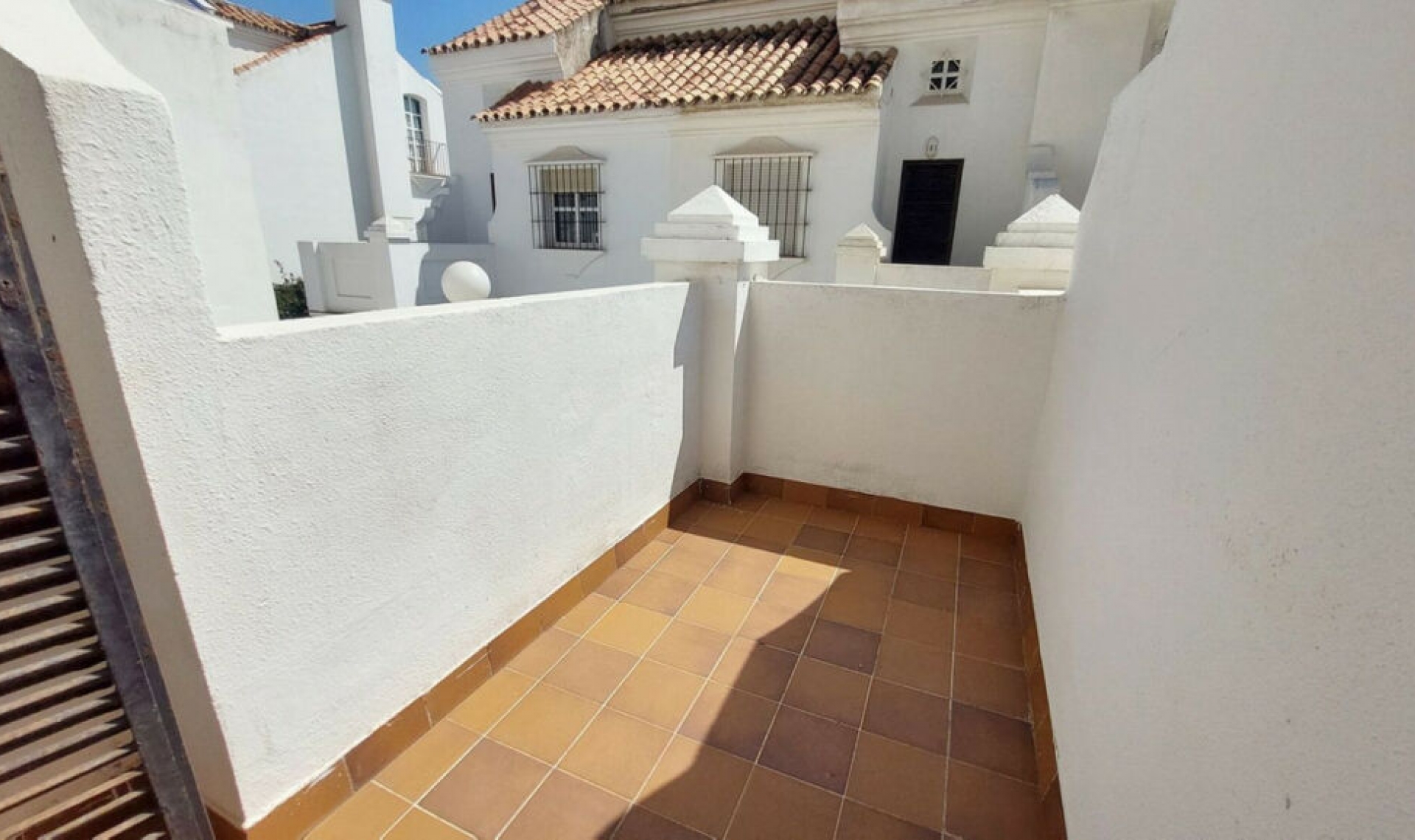 Resale - House -
Fuengirola