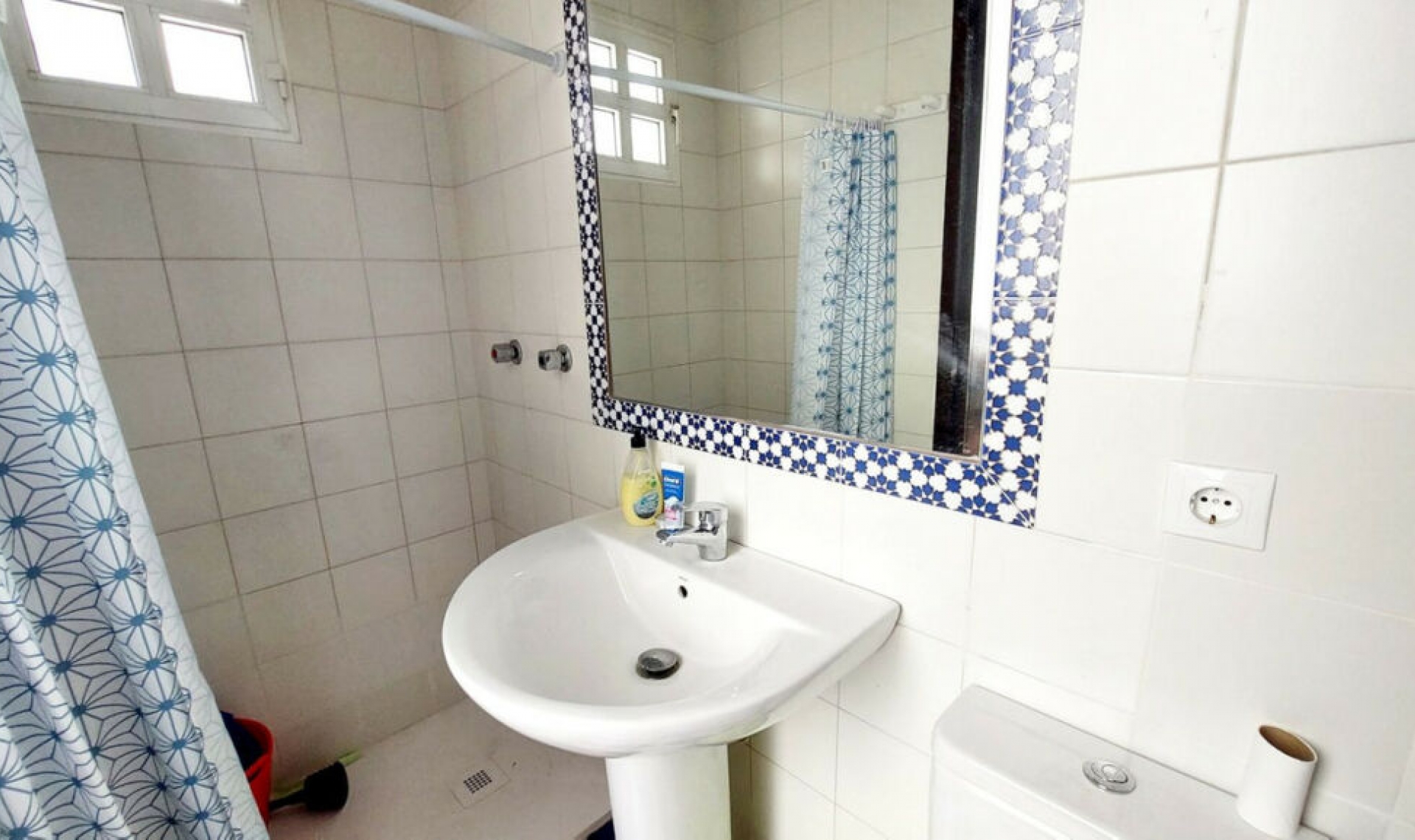 Resale - House -
Fuengirola