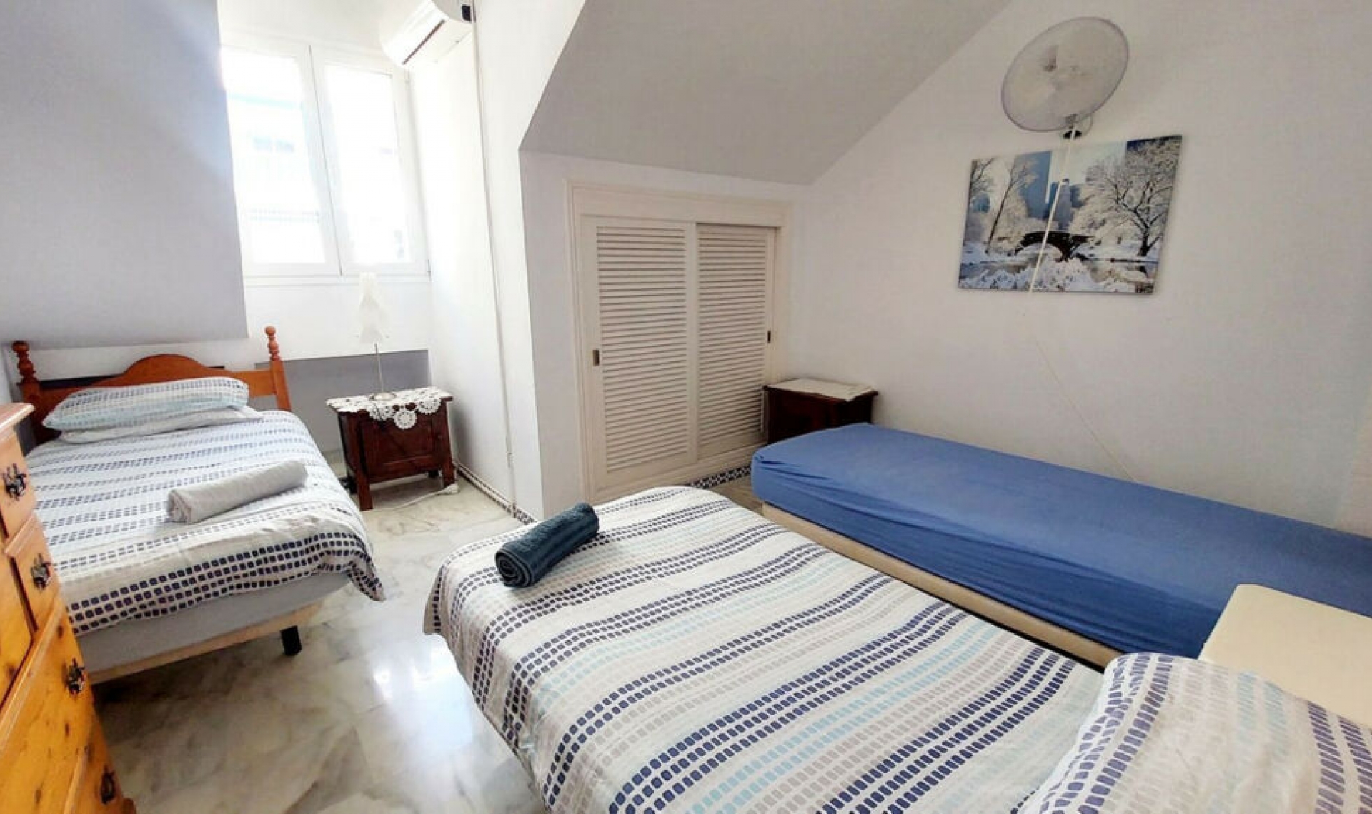 Resale - House -
Fuengirola