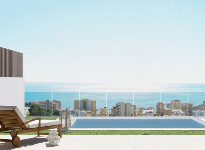 Resale - House -
Fuengirola
